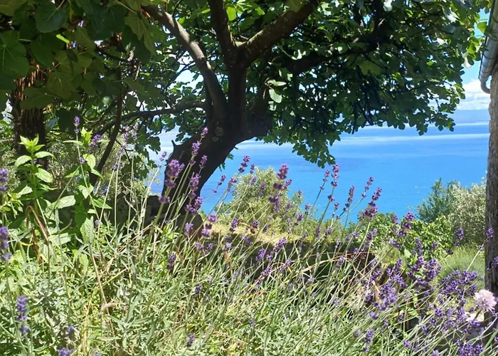 Meerloft, Steinhaus Prem Mit Panorama Meerblick Дом отдыха *
