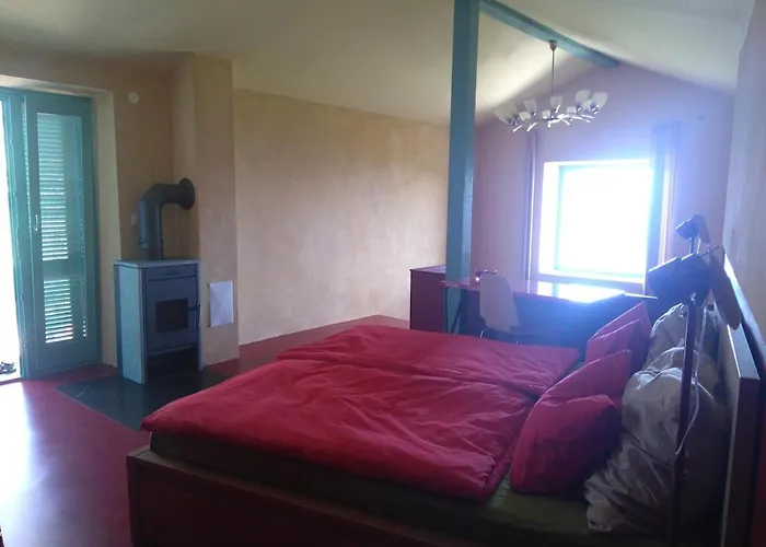 Meerloft, Steinhaus Prem Mit Panorama Meerblick Дом отдыха Мощеничка-Драга